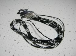 Аксессуары Бусы